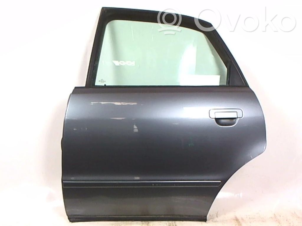 Puerta trasera   8D0833051C