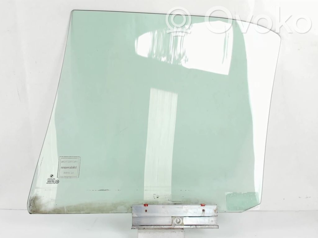 BMW 3 E36 Rear door window glass 