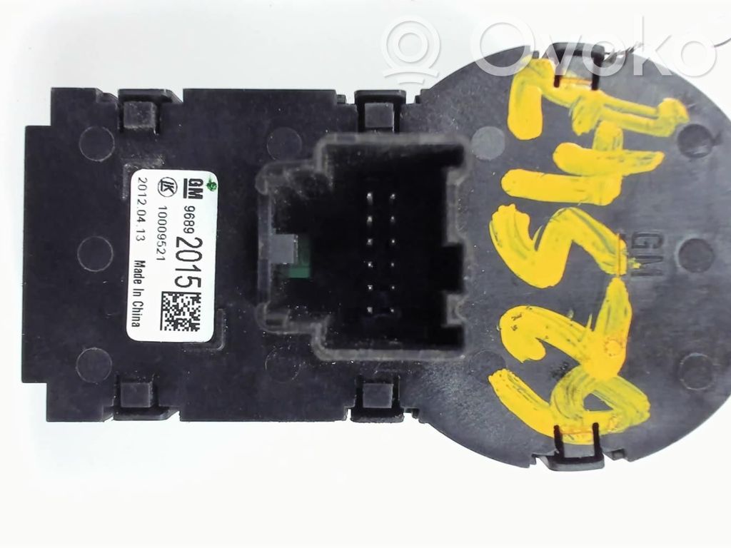 Light switch   96892015,96892015