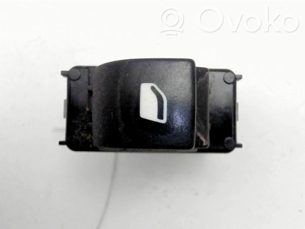 Citroen Berlingo Electric window control switch 