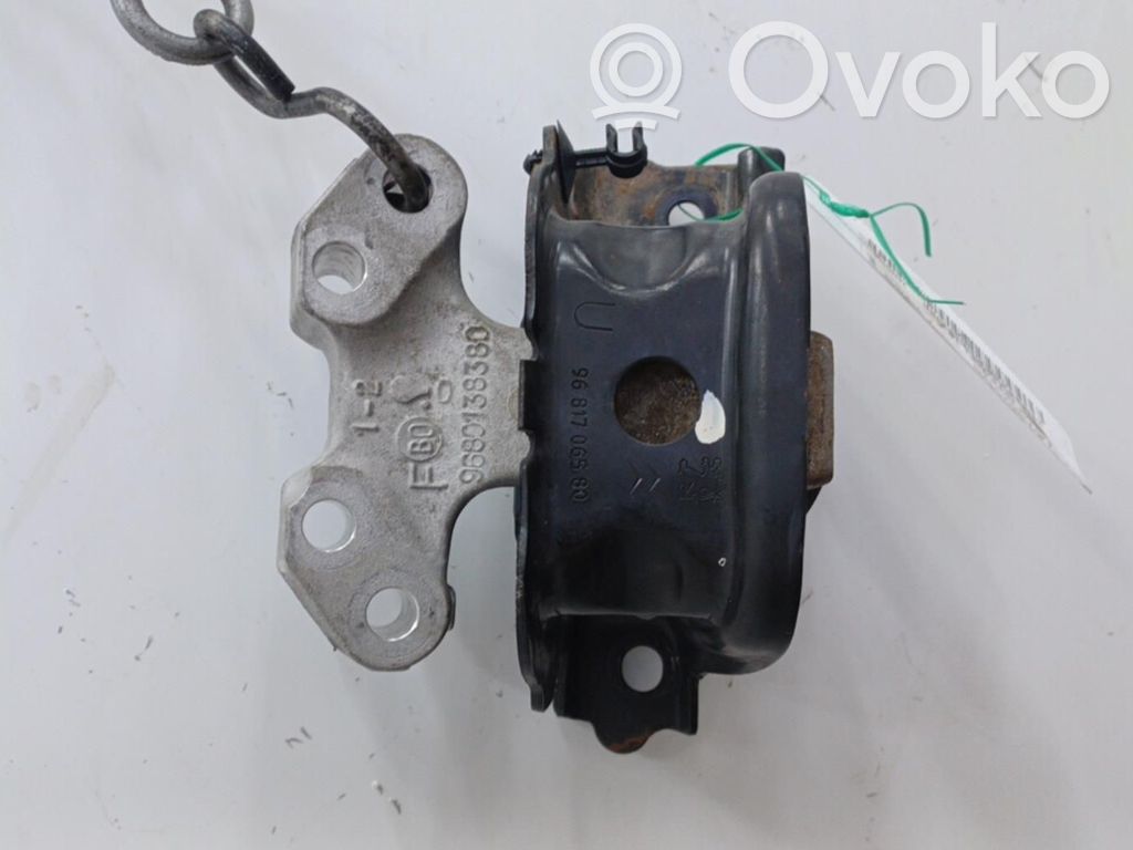 Citroen C3 Engine mount bracket 