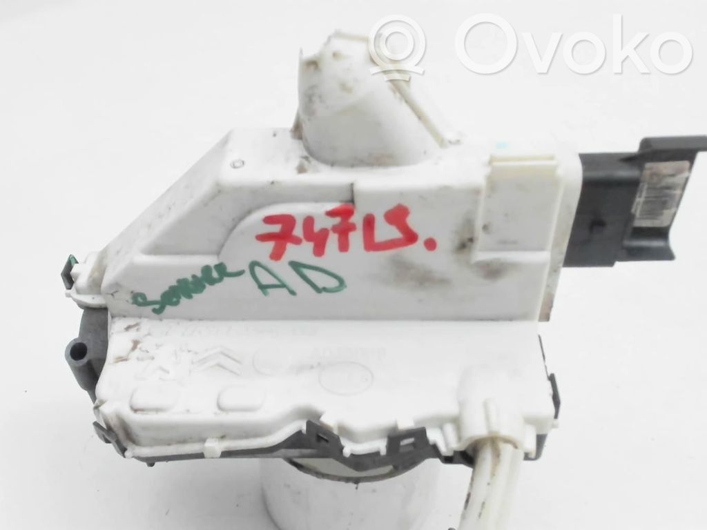 Front door lock   9170KN,006246