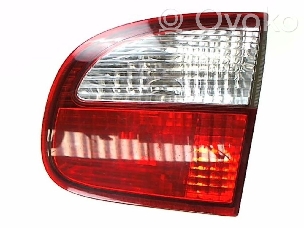 Daewoo Lanos Tailgate rear/tail lights 