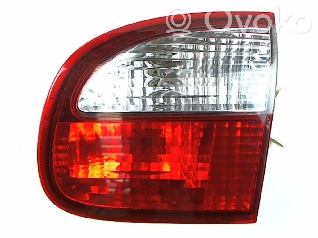 Daewoo Lanos Tailgate rear/tail lights 