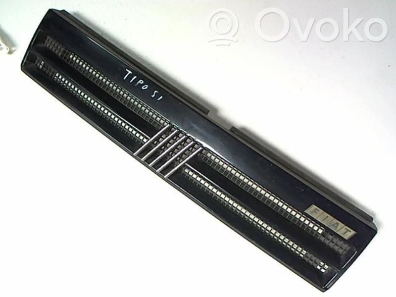 Fiat Tipo Front grill 