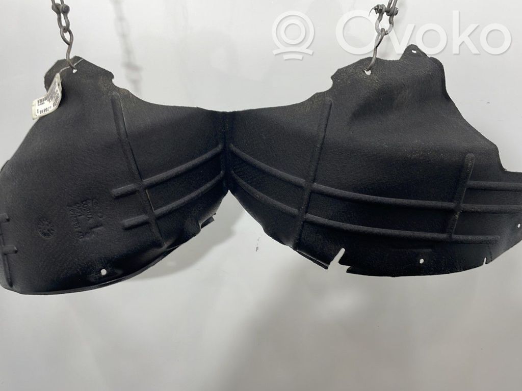 Ford Focus Rivestimento paraspruzzi parafango posteriore 