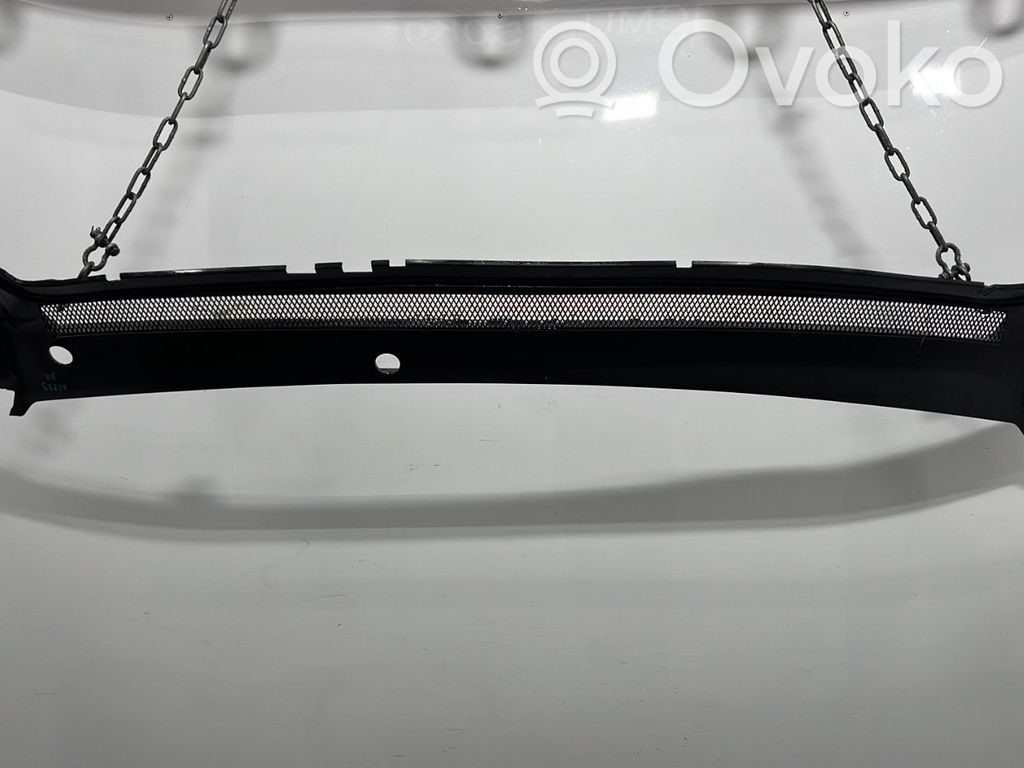 Ford Focus Wiper trim 