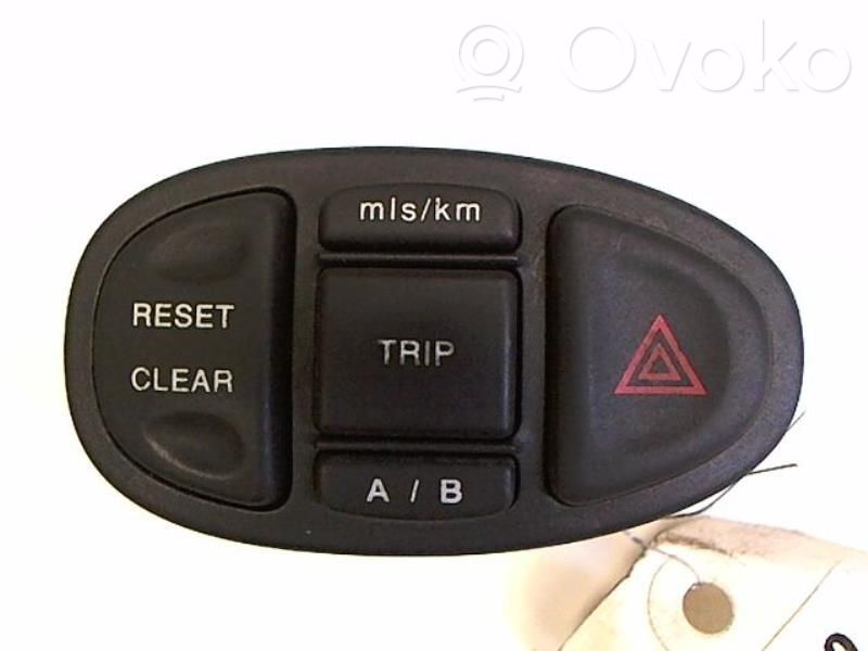 Hazard light switch