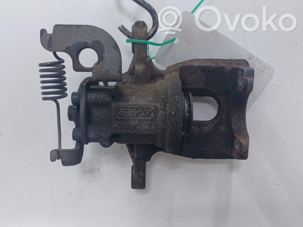 Задний суппорт   C2S48014