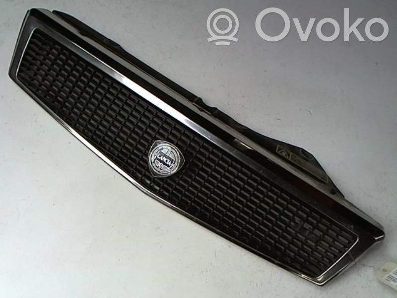 Lancia Y10 Front grill 