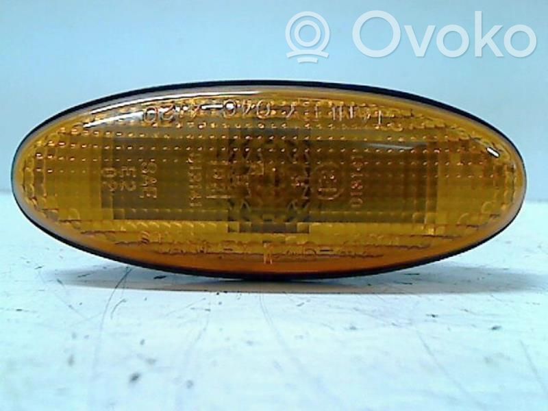 Front indicator light   B01W51120,0464120