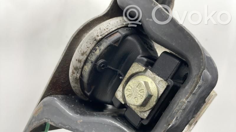 Nissan Micra Engine mount bracket 