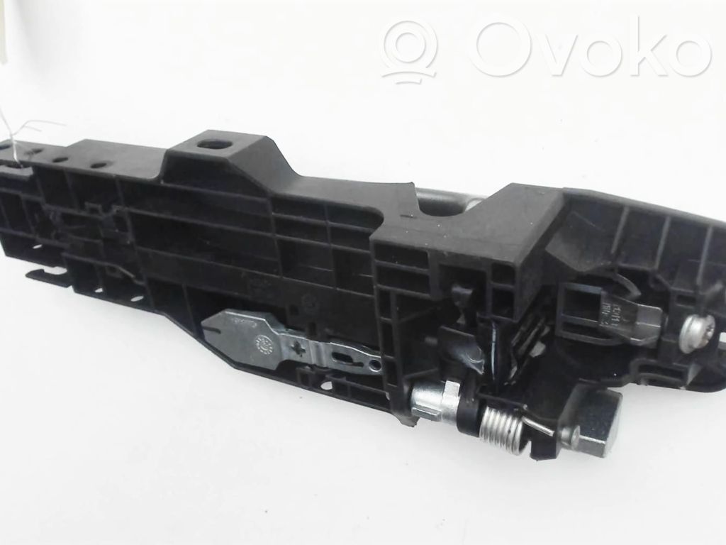 Manecilla externa puerta trasera   806401HB0A