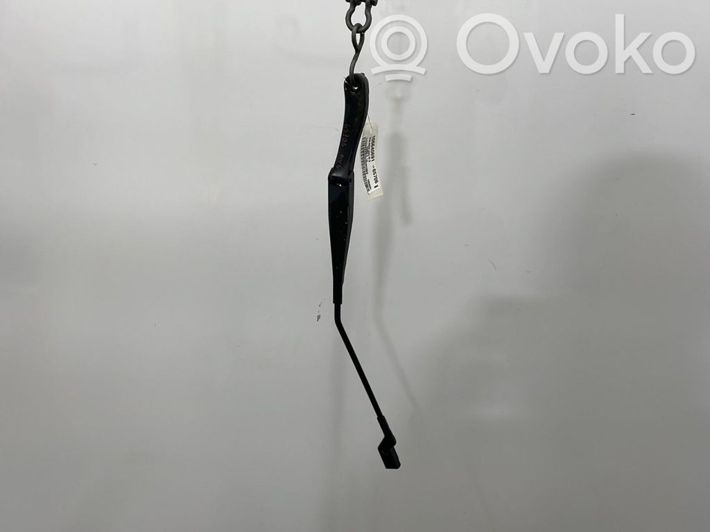Opel Combo D Front wiper blade arm 