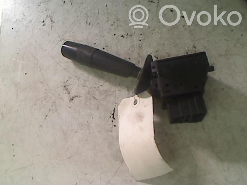 Commodo de clignotant   96108100ZL