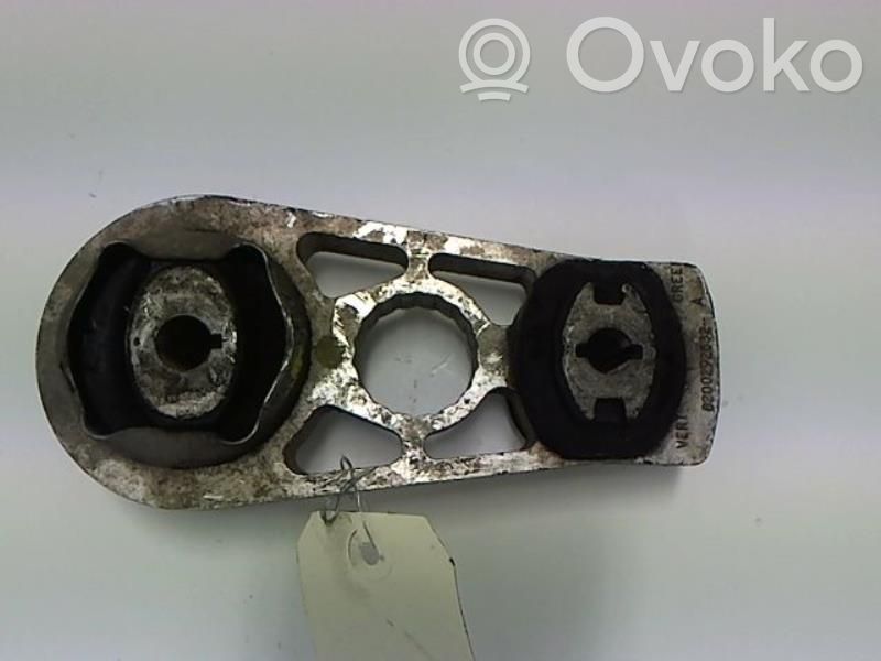 Engine mount bracket   8200371093,8200292832