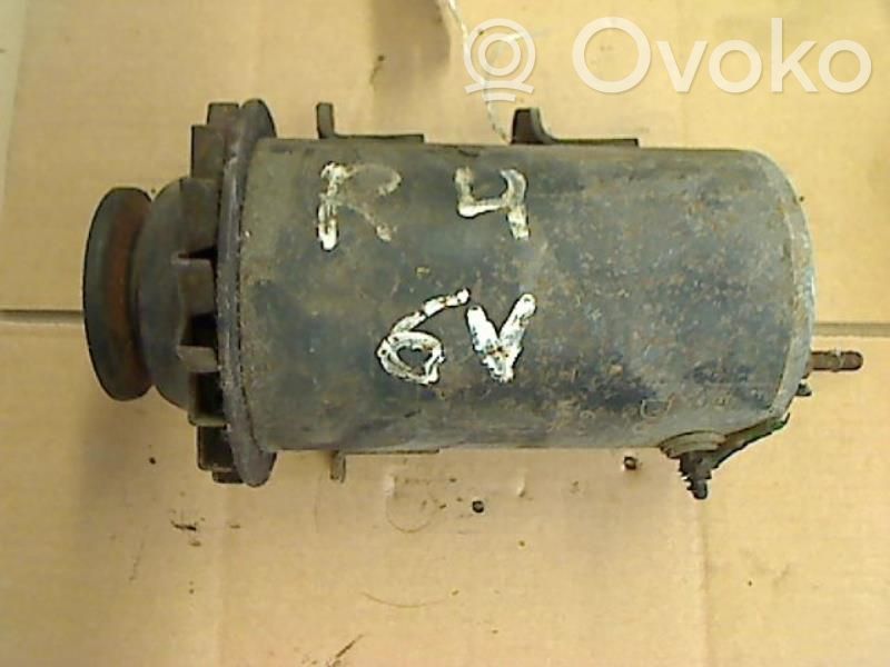 Renault 4 Generator/alternator 