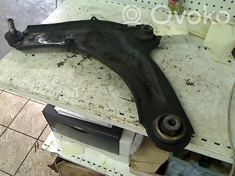 Front lower control arm/wishbone   545015040R