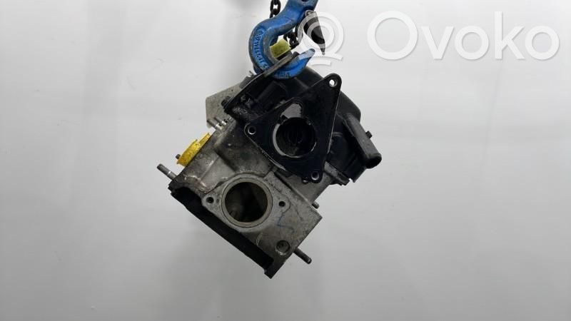 Engine head   93193052
