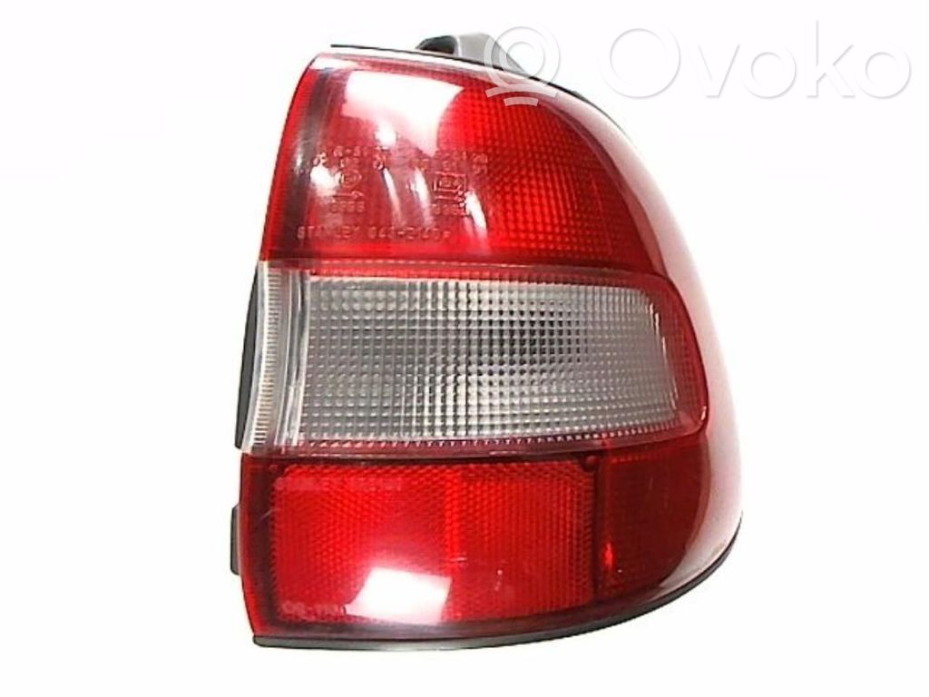 Suzuki Baleno EG Lampa tylna 