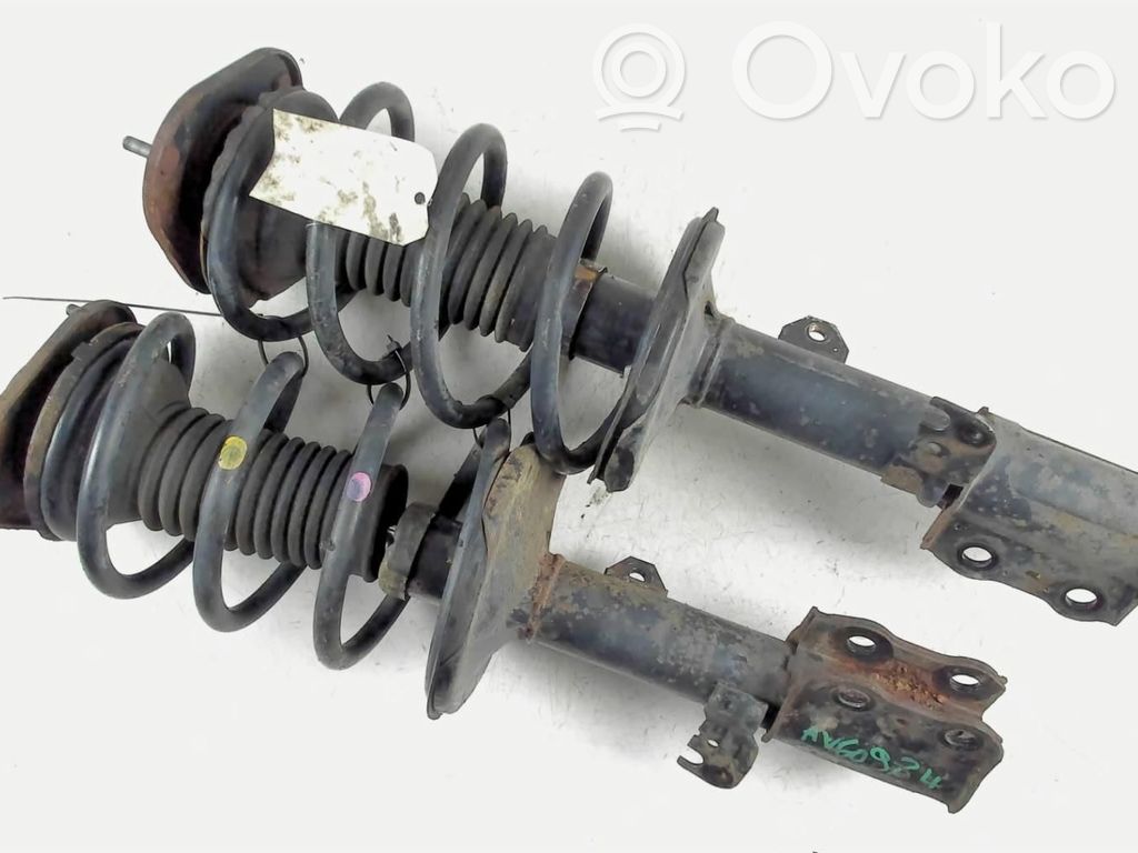Toyota Corolla E120 E130 Stoßdämpfer vorne 