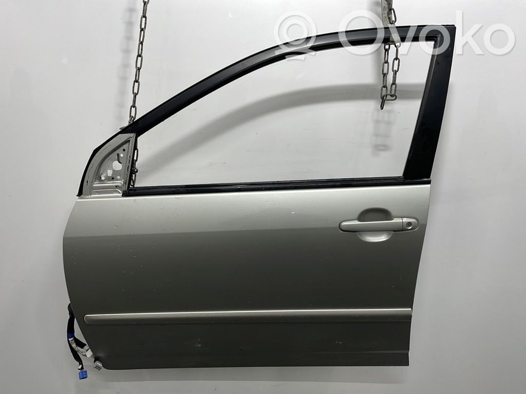 Toyota Corolla E120 E130 Durvis 