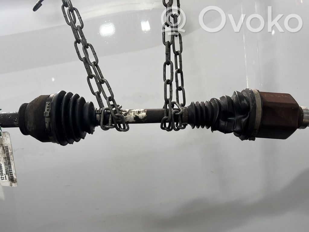 Ford Mondeo MK IV Priekinis pusašis 