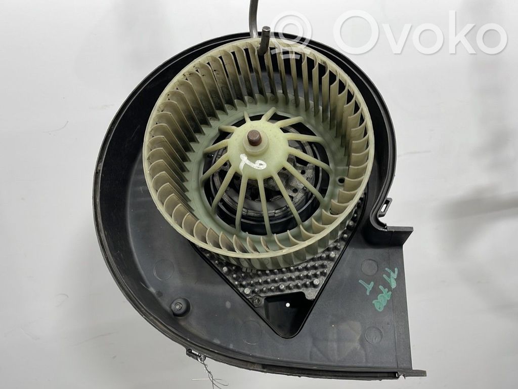 Peugeot Expert Mazā radiatora ventilators 