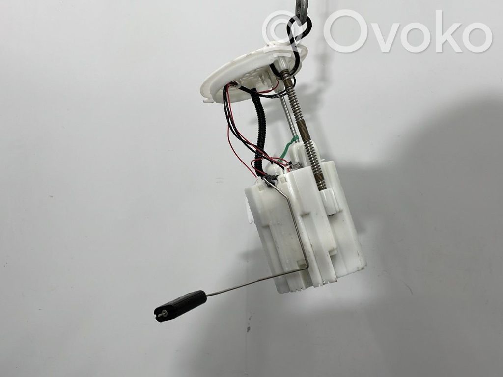 Nissan Qashqai Pompa carburante immersa 