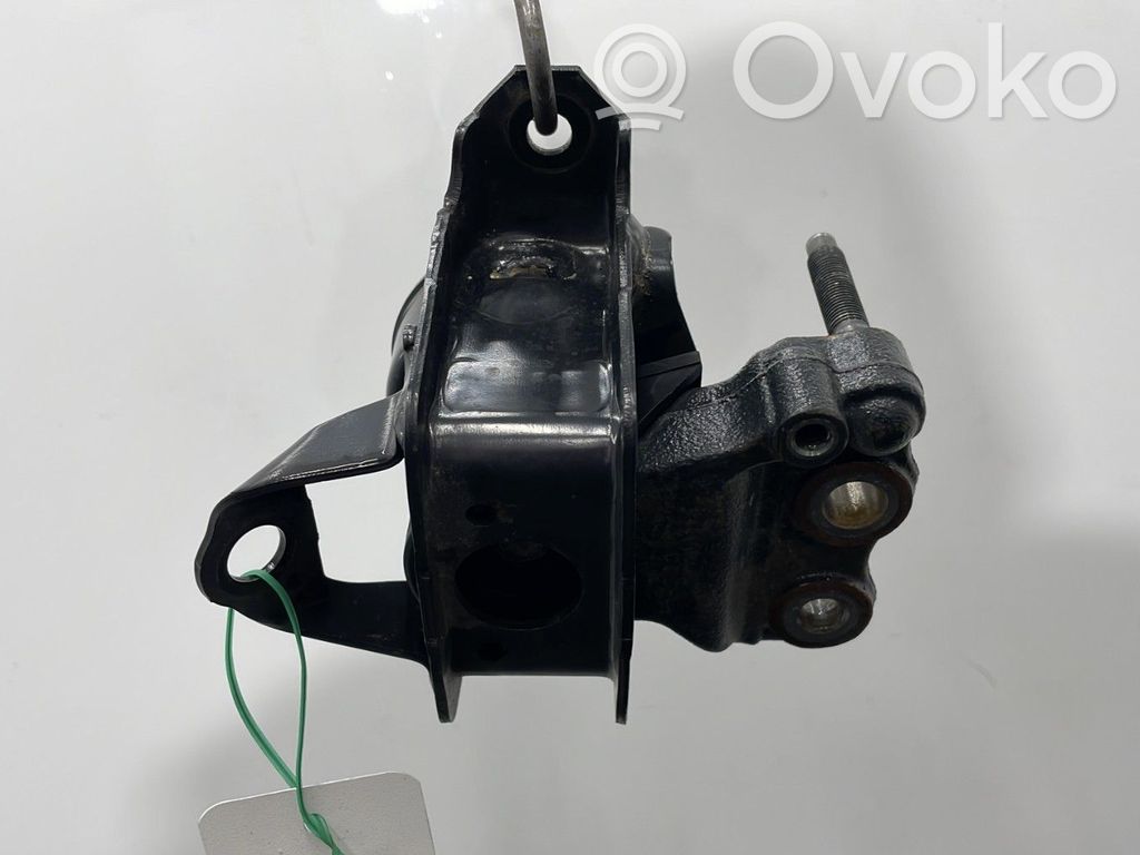 Engine mount bracket