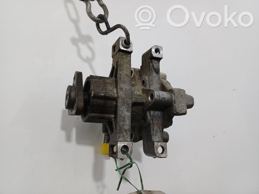 Power steering pump   2612840
