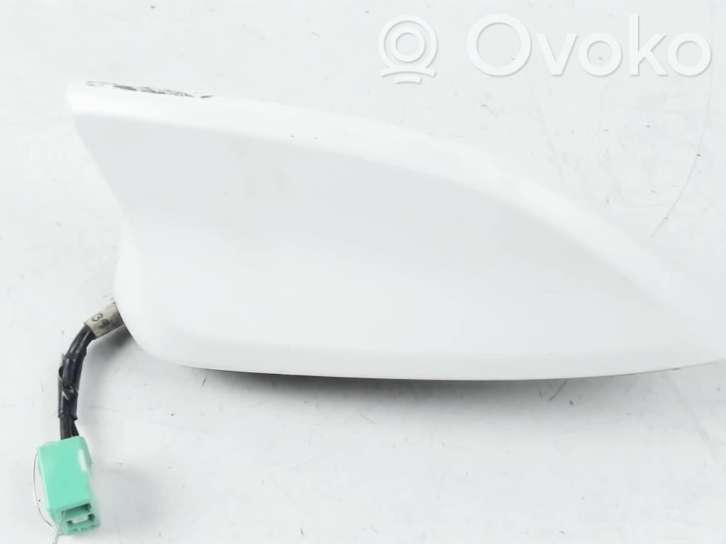 Mazda CX-5 Radion antenni 