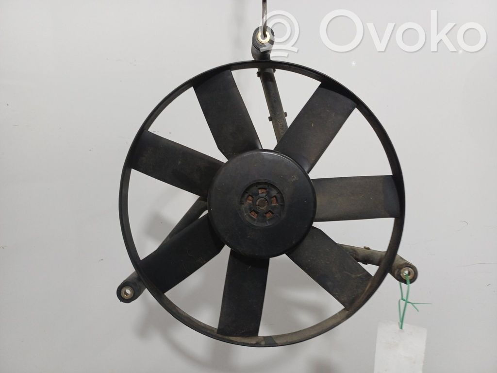 Volkswagen Polo III 6N 6N2 6NF Ventilatore di raffreddamento elettrico del radiatore 
