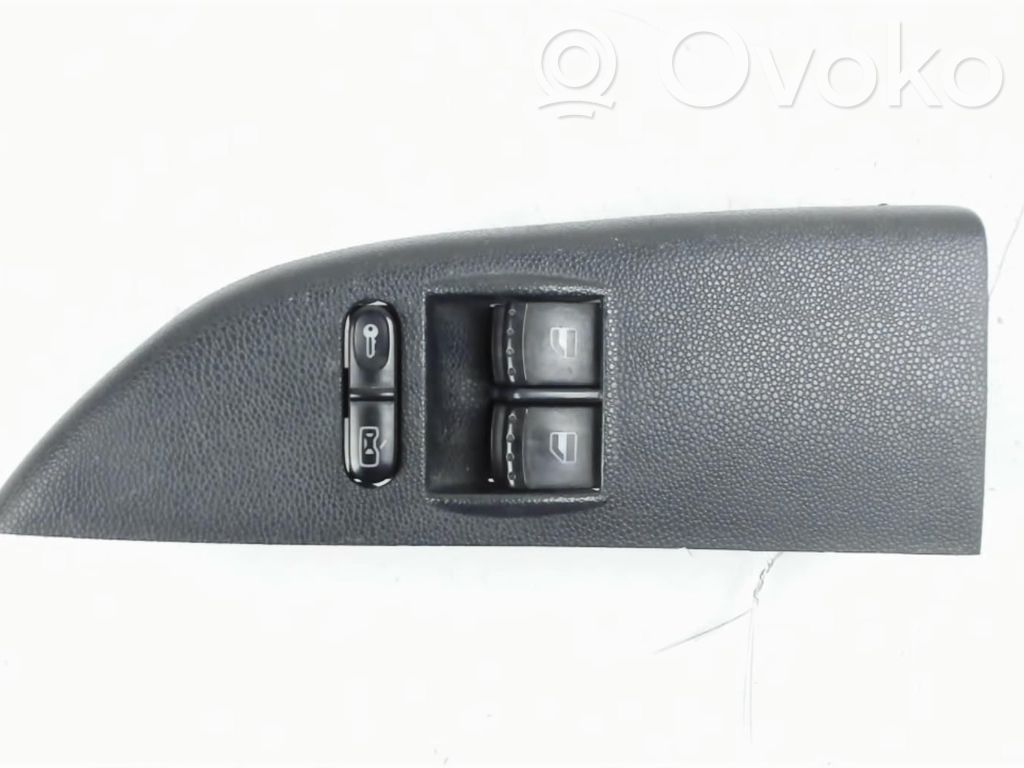 Comutator comandă geamuri electrice   1J3959857A