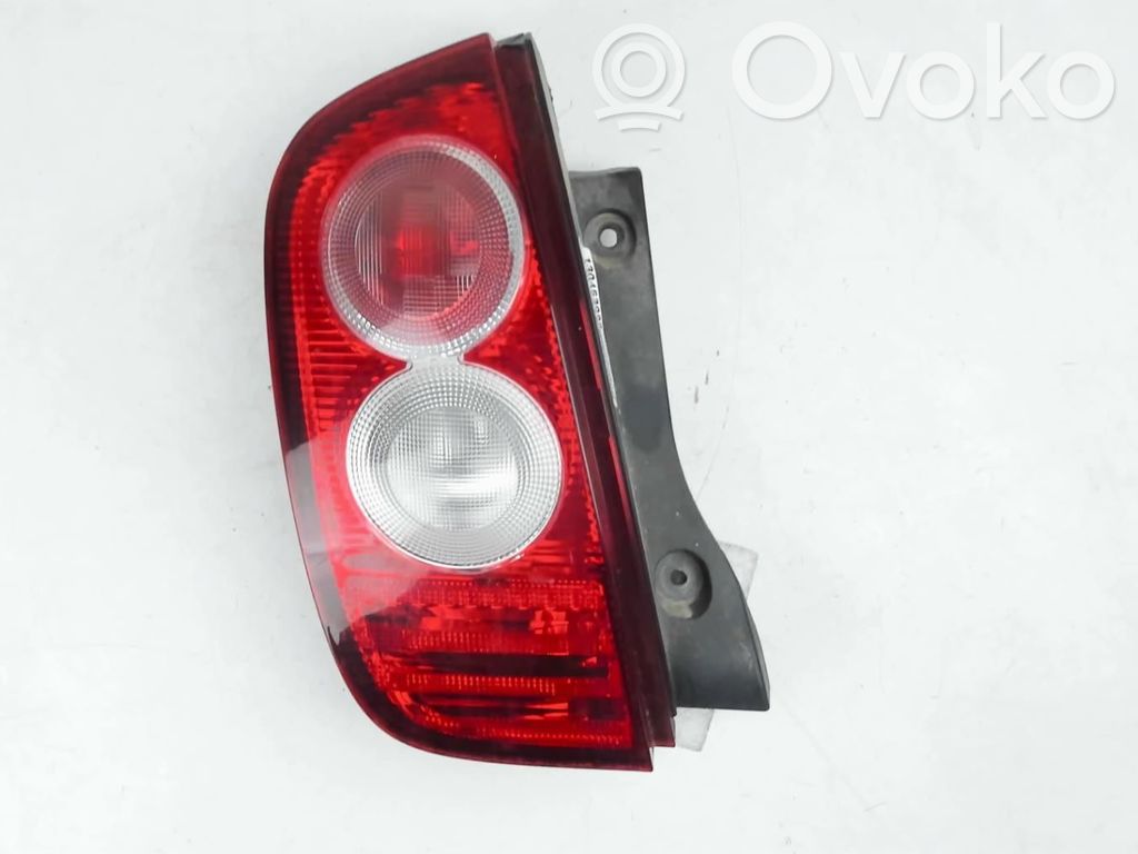 Nissan Micra Lampa tylna 