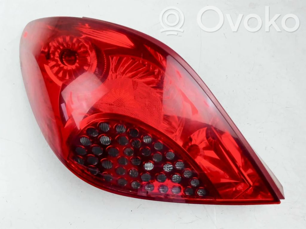 Peugeot 207 Lampa tylna 