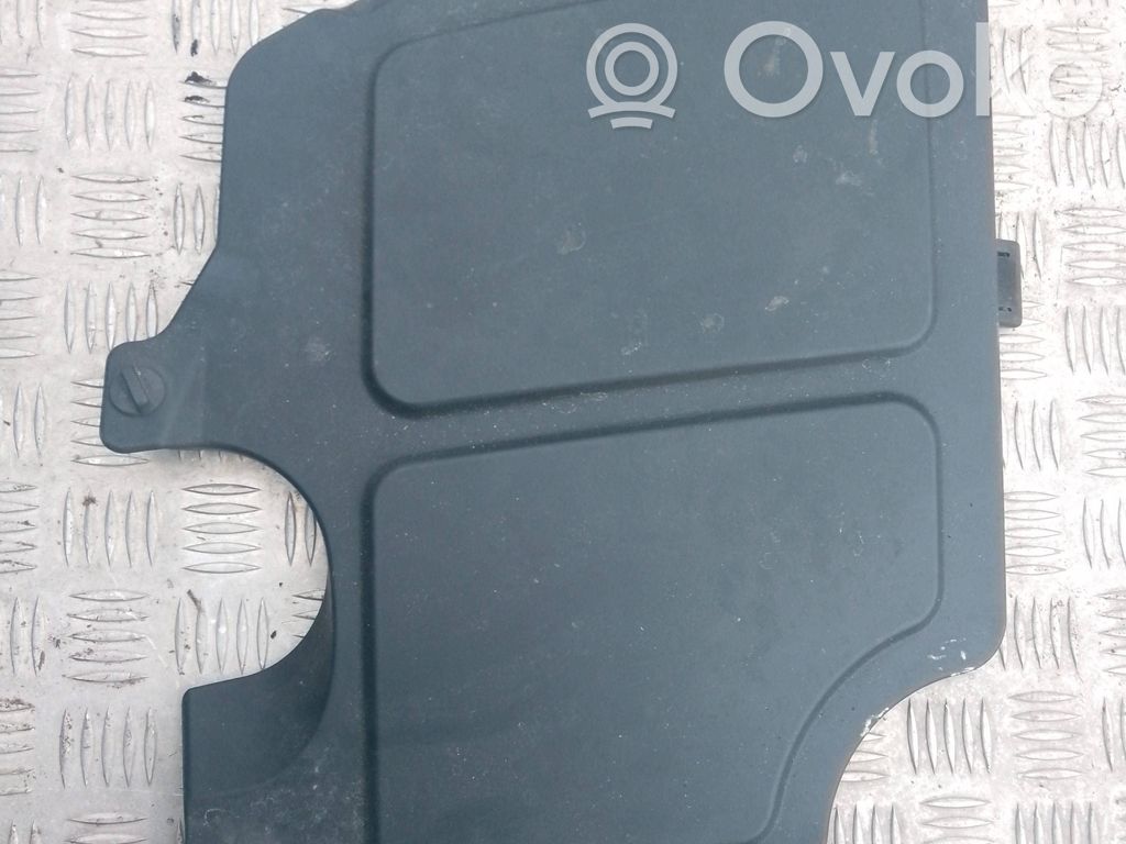 Variklio dangtis (apdaila)   7510909,15224001,14011810