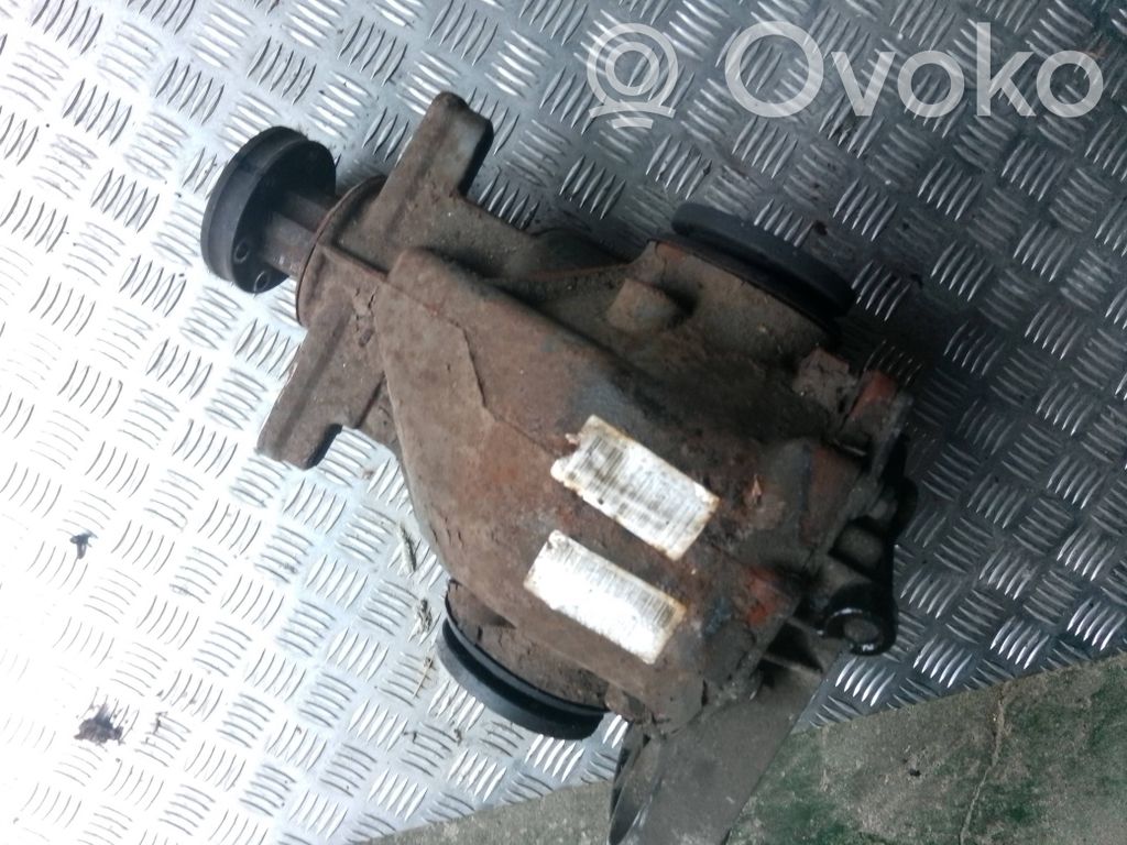 BMW 7 E65 E66 Rear differential 
