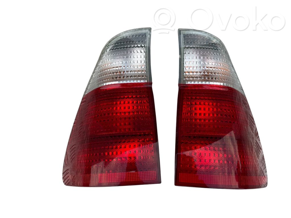 Rear/tail lights set