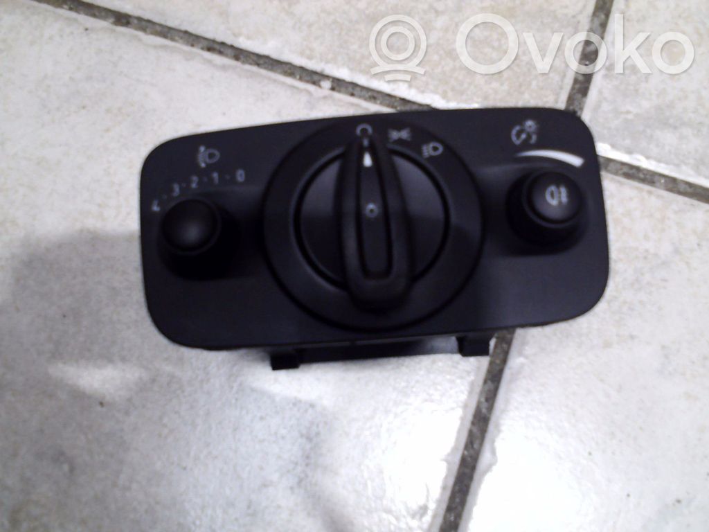 Interruptor de luz   1785899,1767036