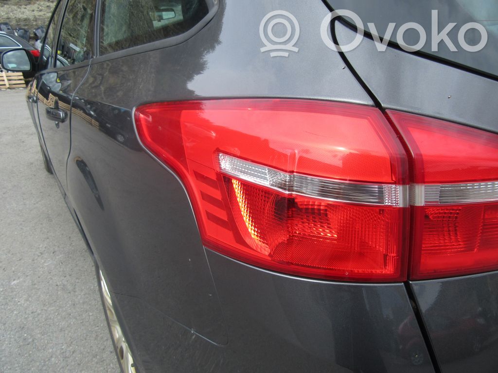 Rear/tail lights   2033123,1868293