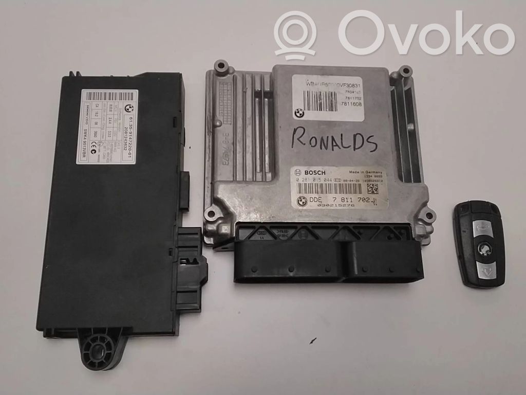 BMW 1 E81 E87 Engine control unit/module 