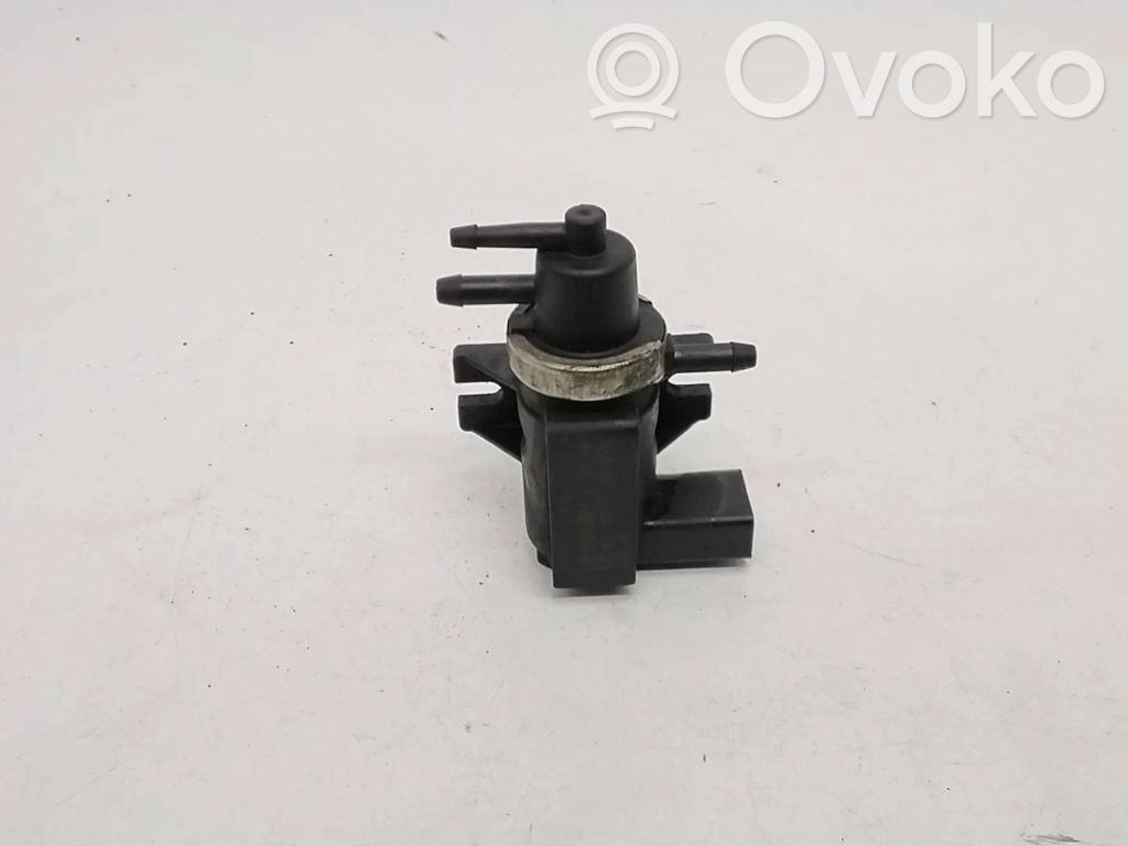 Zawór podciśnienia / Elektrozawór turbiny   1J0906627,99T263,72290320,1K0906627D