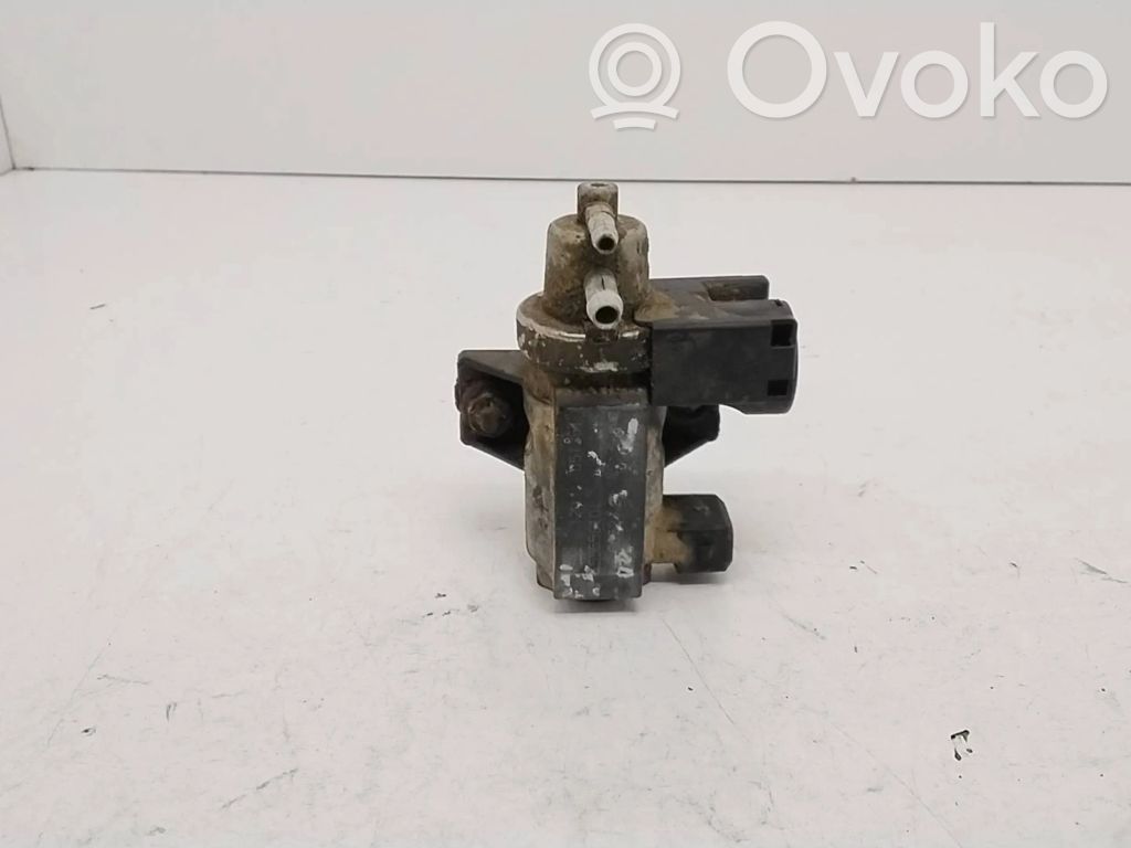 Opel Zafira B Zawór podciśnienia / Elektrozawór turbiny 