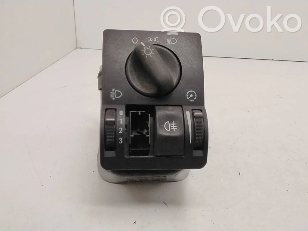 Opel Astra G Interruptor de luz 