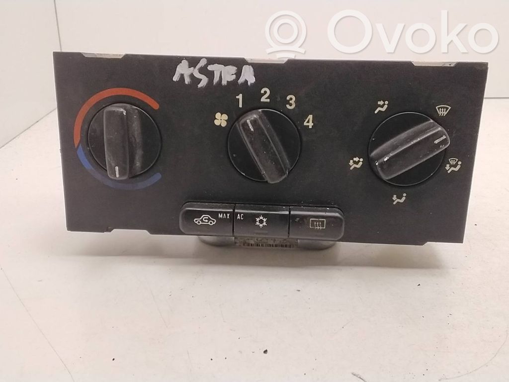 Opel Astra G Climate control unit 