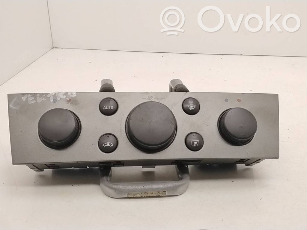Opel Vectra C Climate control unit 
