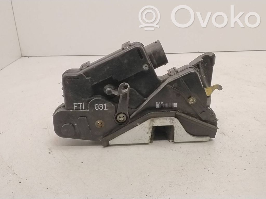 BMW 3 E46 Etuoven lukko 