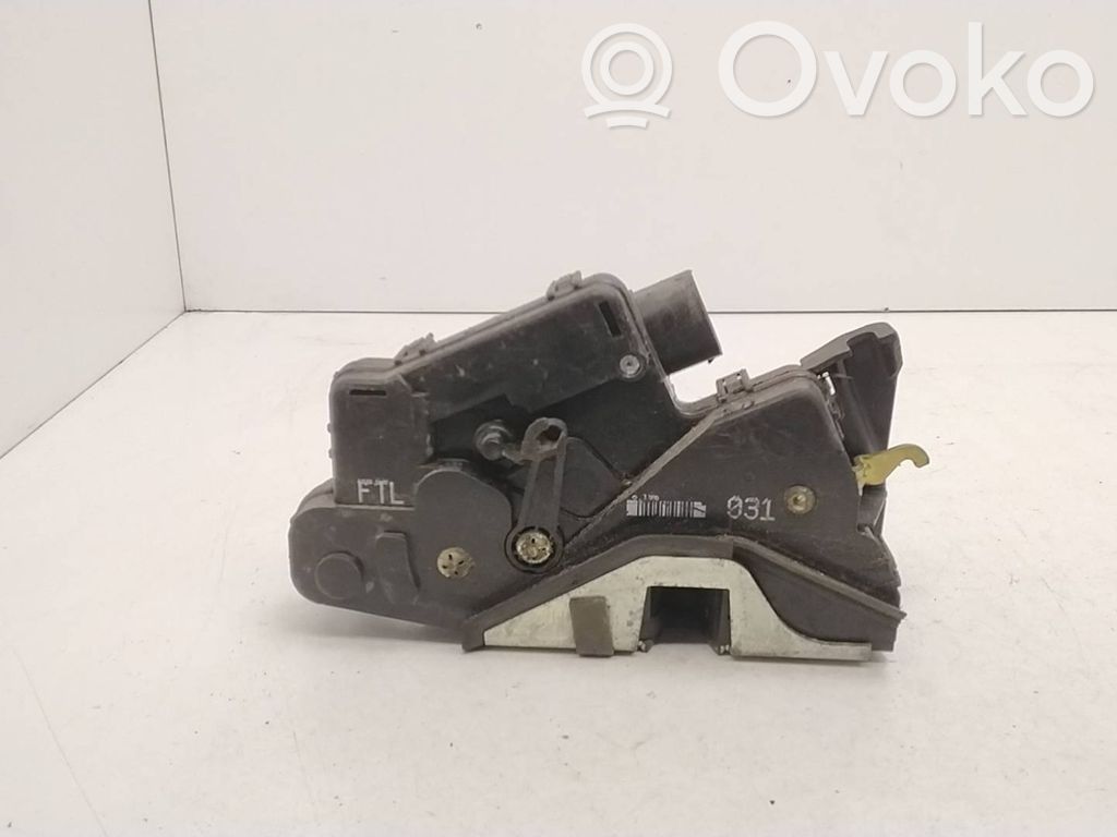 BMW 3 E46 Etuoven lukko 