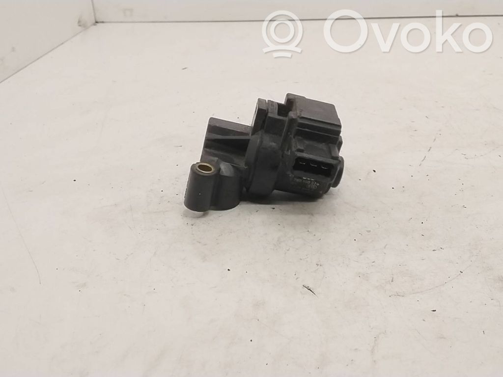 BMW 3 E46 Laisvos eigos vožtuvas (reguliatorius) 